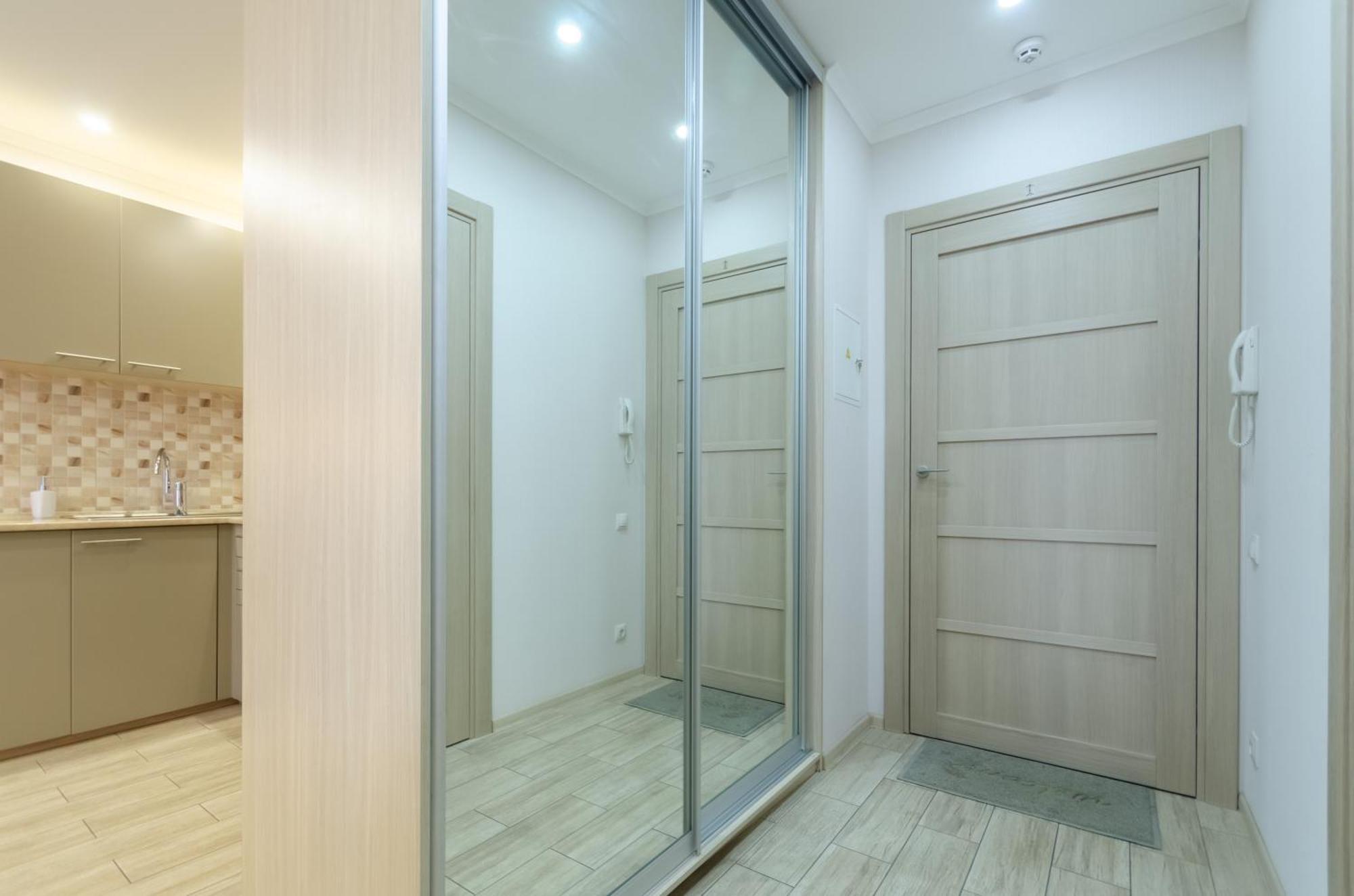 Petrovdom Apartments 3-143 In Rc Central Park, 7 John Mccain Street Kiev Exteriör bild